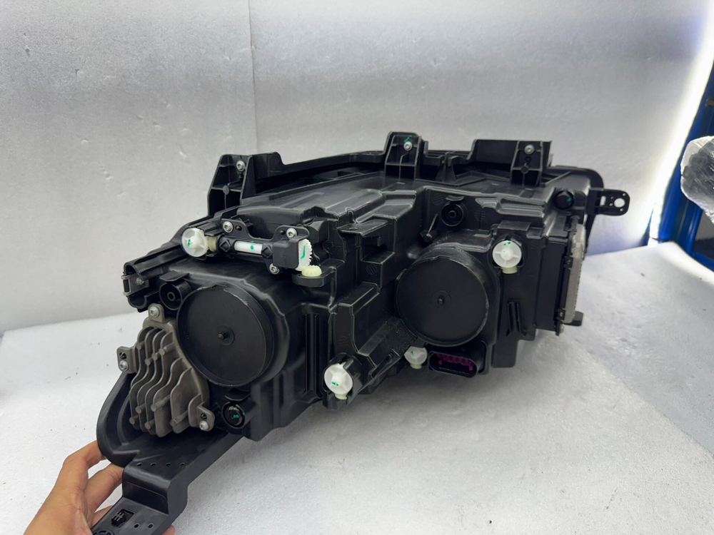 Передняя LED фара Geely Emgrand 4 (2022–2023) оригинал