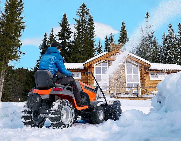 Как подготовить минитрактор к зиме