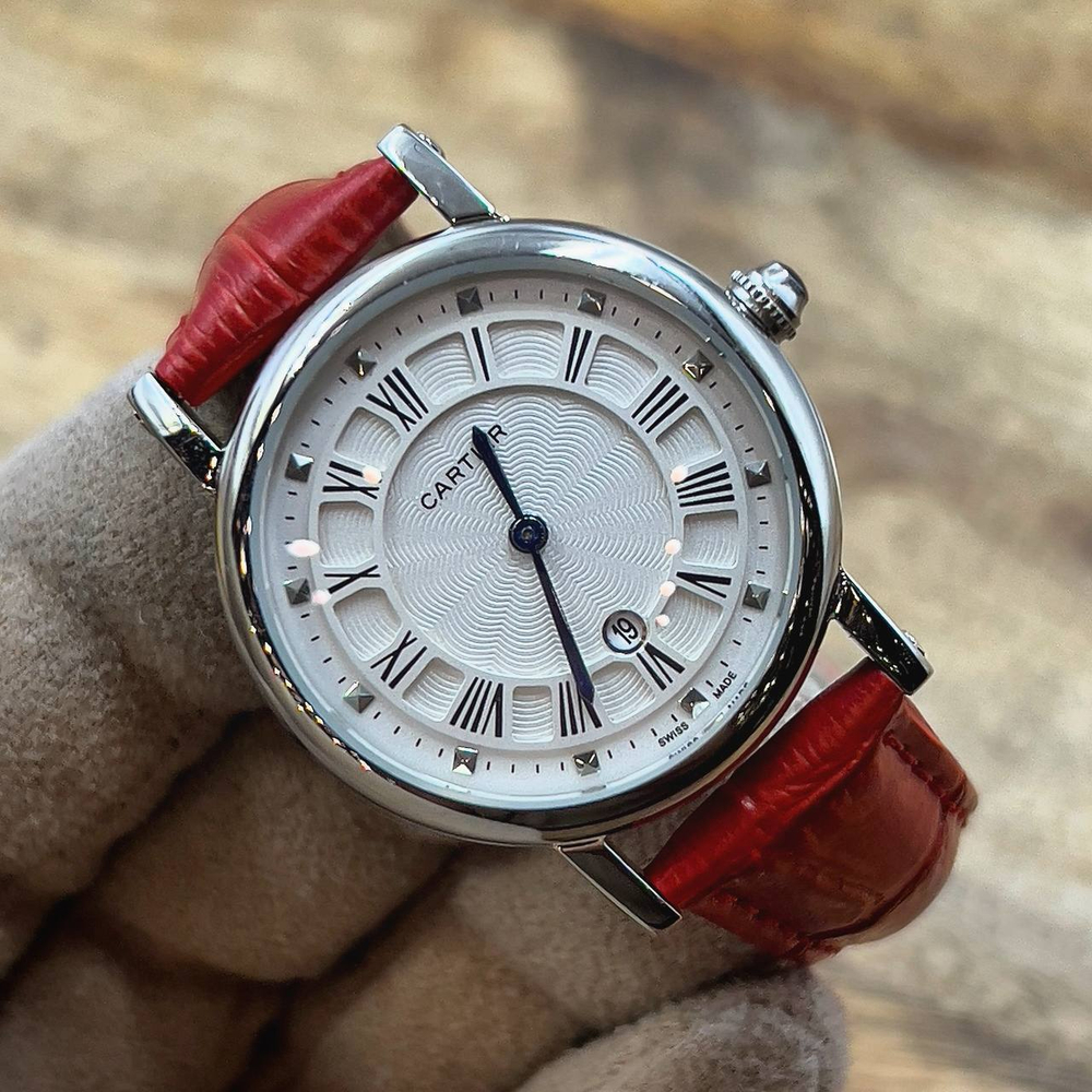 Часы Cartier
