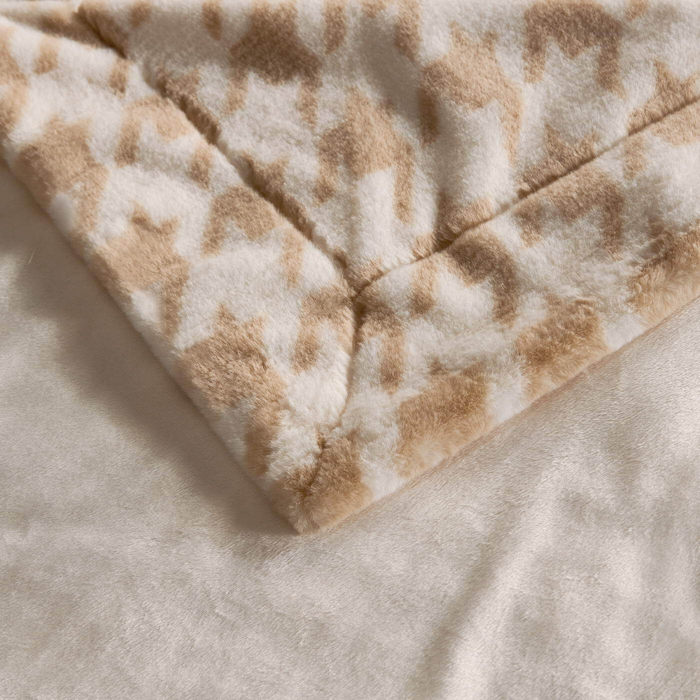 Покрывало 220x240 Sofi De MarkO Эрнесто светло-бежевое