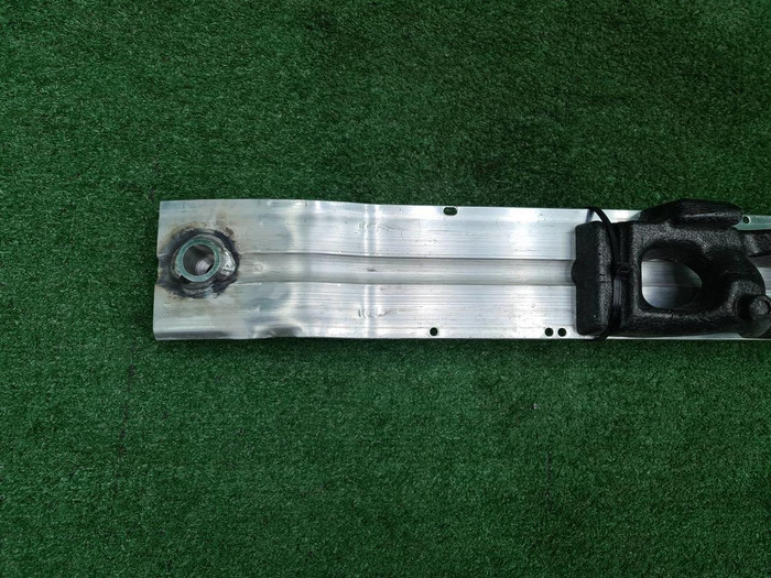 Усилитель передний Porsche Macan (2014-н.в.)