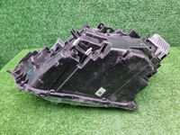 Фара правая Volvo XC40 (2017-2022) LED