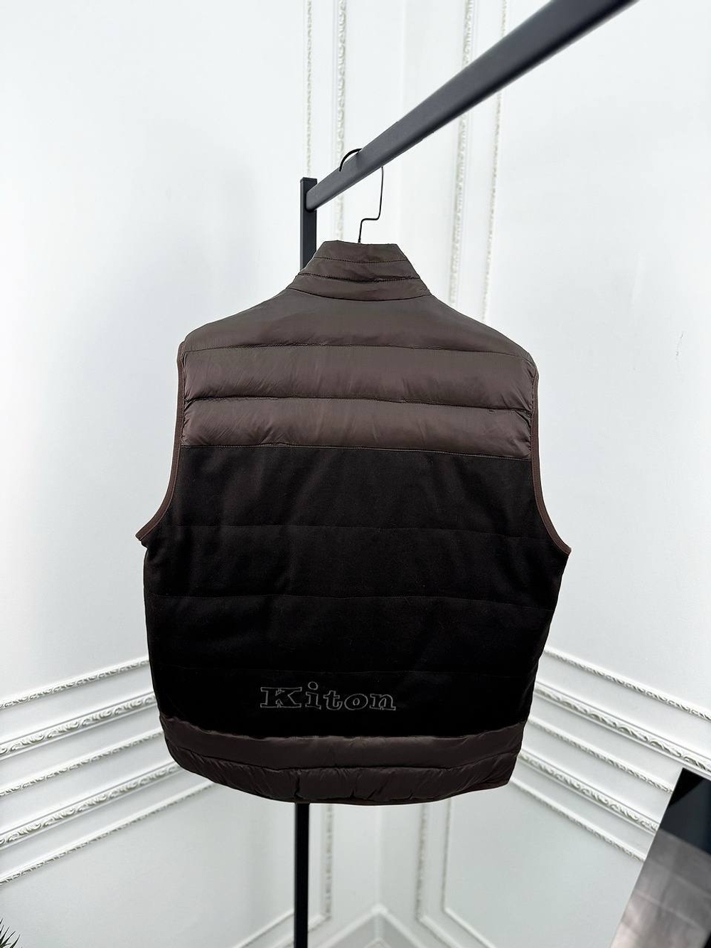 Безрукавка Kiton