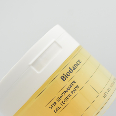BIODANCE Осветляющие гидрогелевые тонер-пэды для лица с ниацинамидом Vita Niacinamide Gel Toner Pads