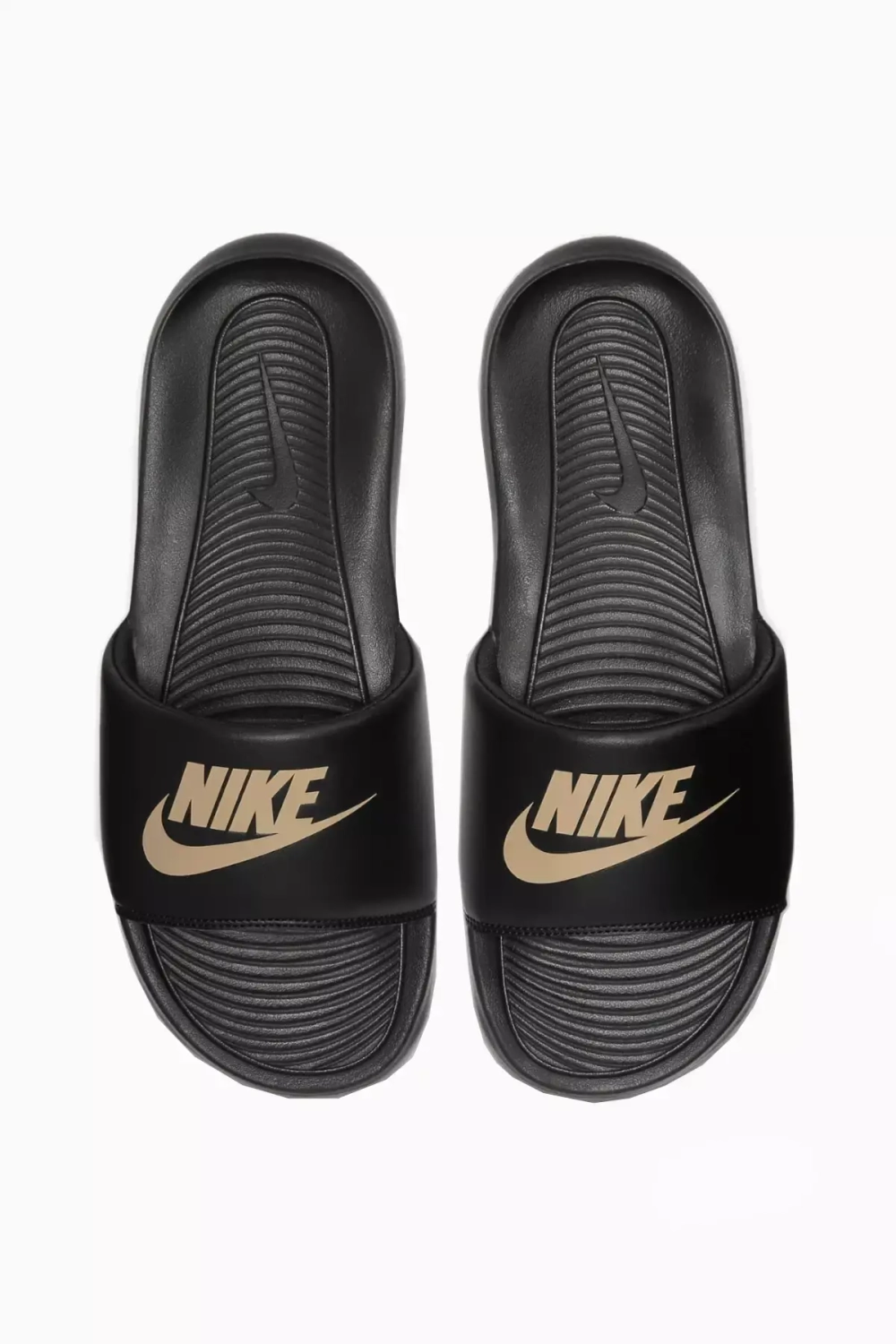 Сланцы Nike Victori One - черный