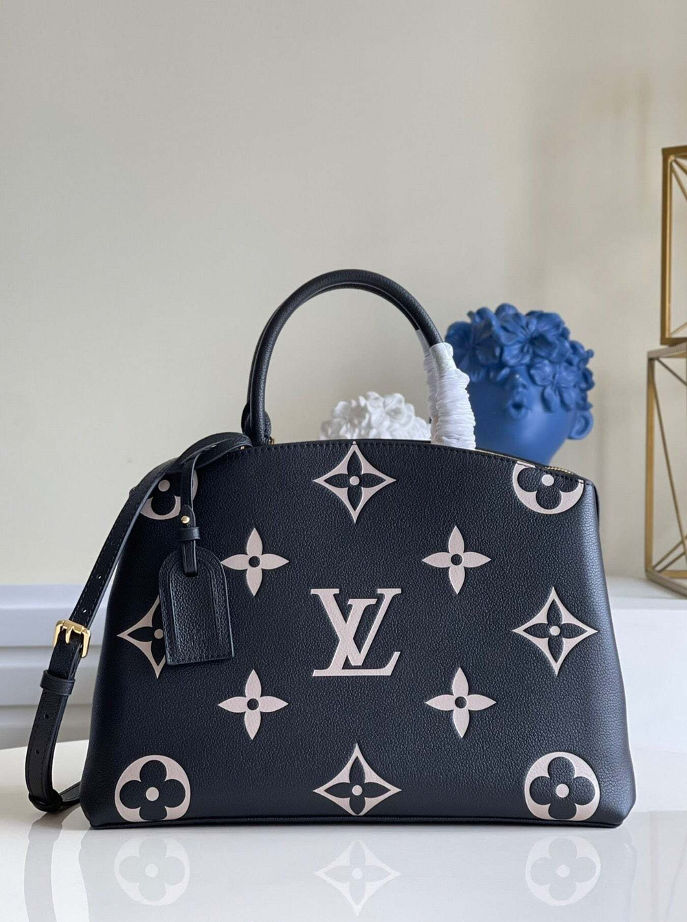 Louis Vuitton Grand Palais