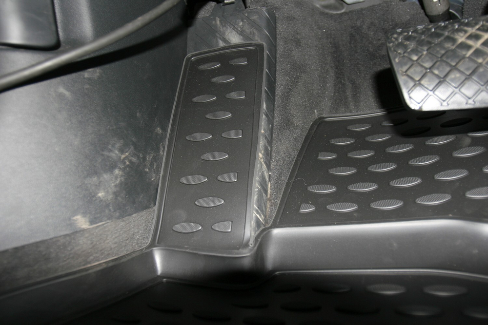 Коврики в салон для AUDI A-4 B8, 2007-2015, АКПП, 4 шт. (полиуретан) арт.NLC.04.09.210