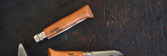 Складной нож Opinel №10, углеродистая сталь, рукоять из дерева бука, 113100 c клинком из стали XC90