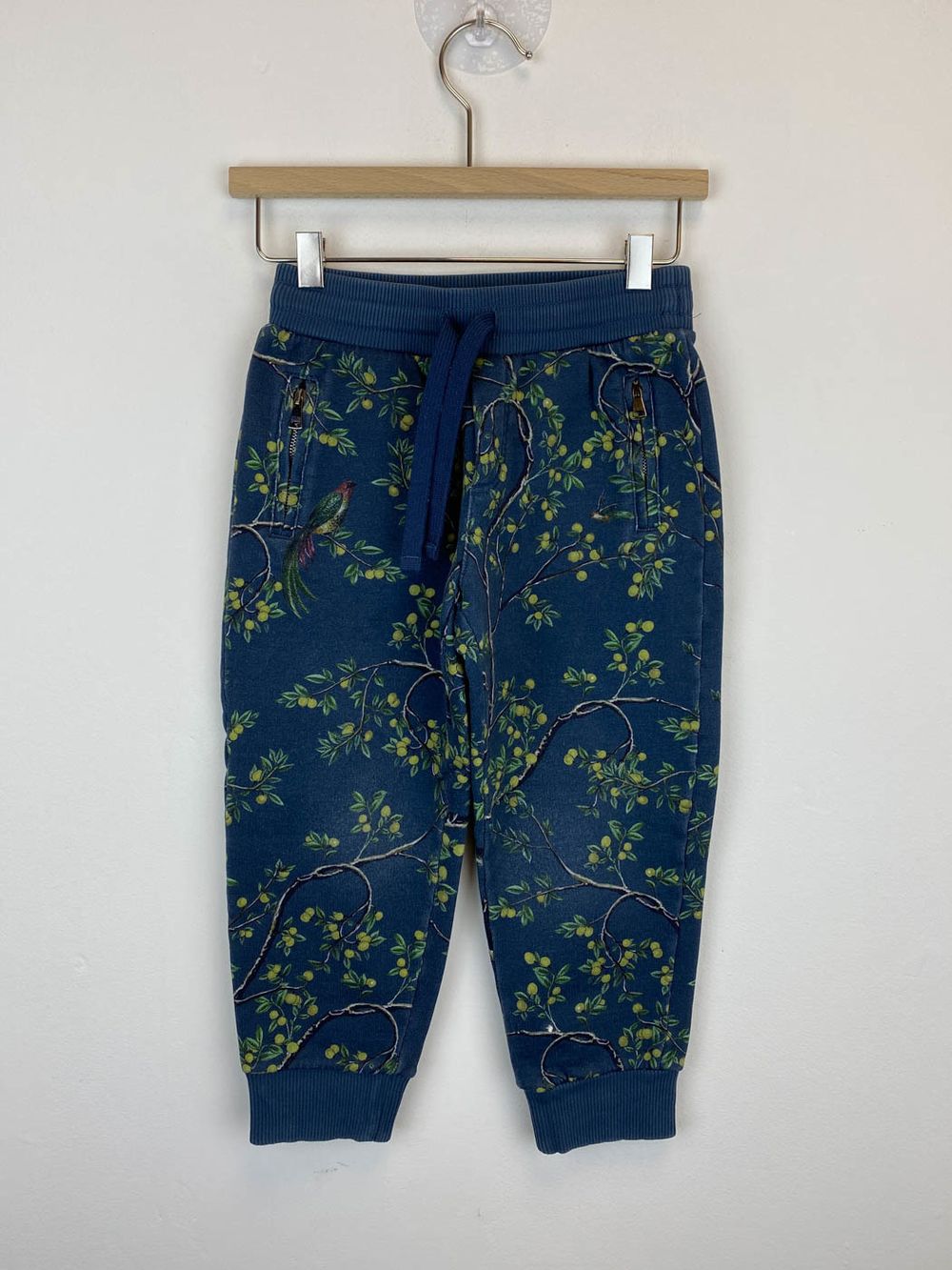 Костюм Dolce&Gabbana