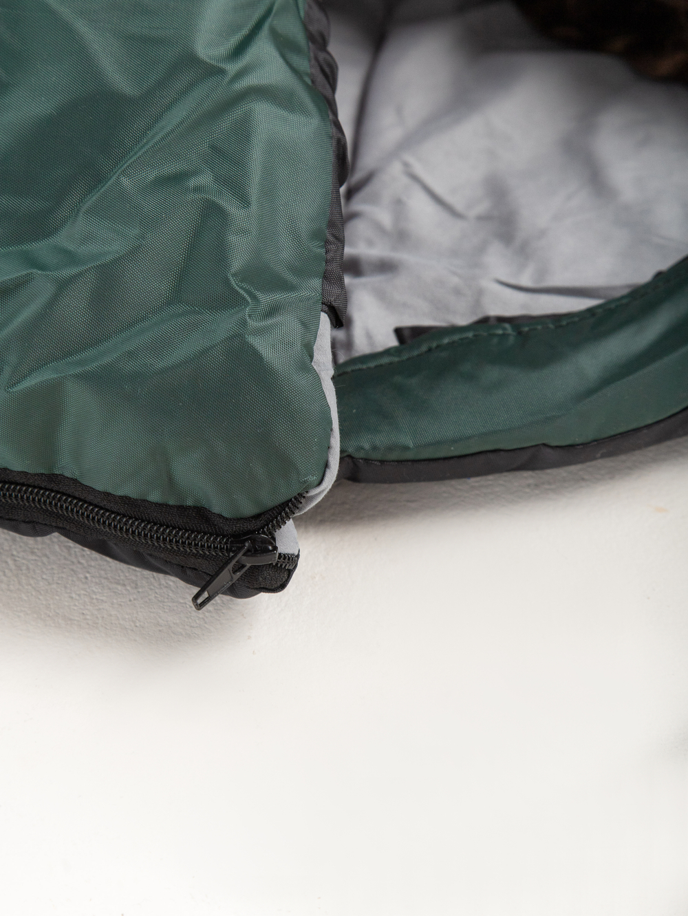 Спальный мешок  TRAVELLER zip L от -6C (с подголовником 230х90)INDI