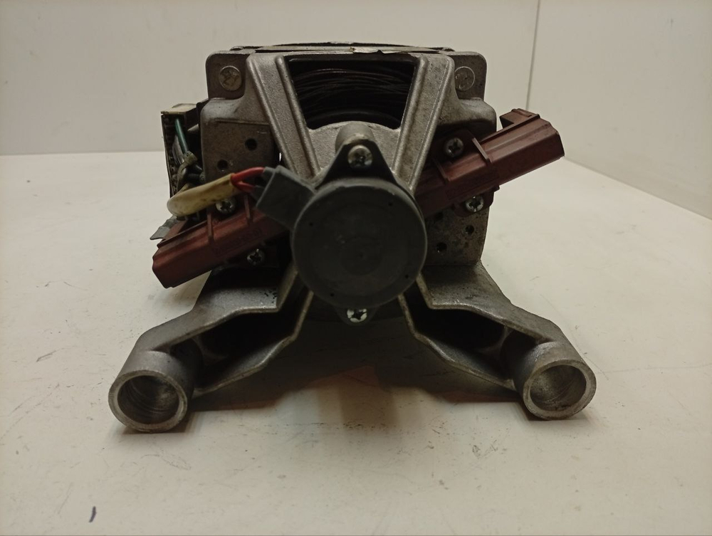 WF602W0BCWQ/LP кт23 Двигатель для стиральной машины Samsung (9 контактов) DC31-00123B б/у