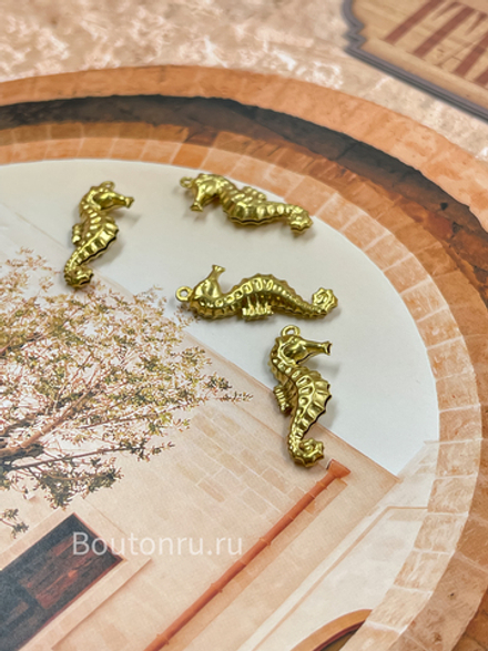 Подвеска золотистая "Морской конёк" Скиап