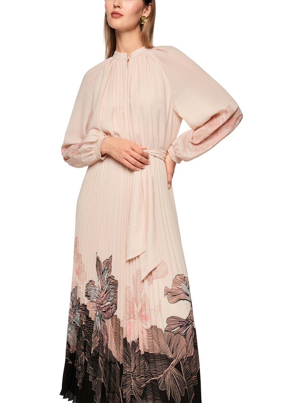 Marc-Cain-Co_FrühjahrSommer-2026_900_AC-21.05-W07_8