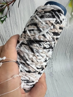 Трикотажная пряжа для вязания Шишибрики CARAMELLA