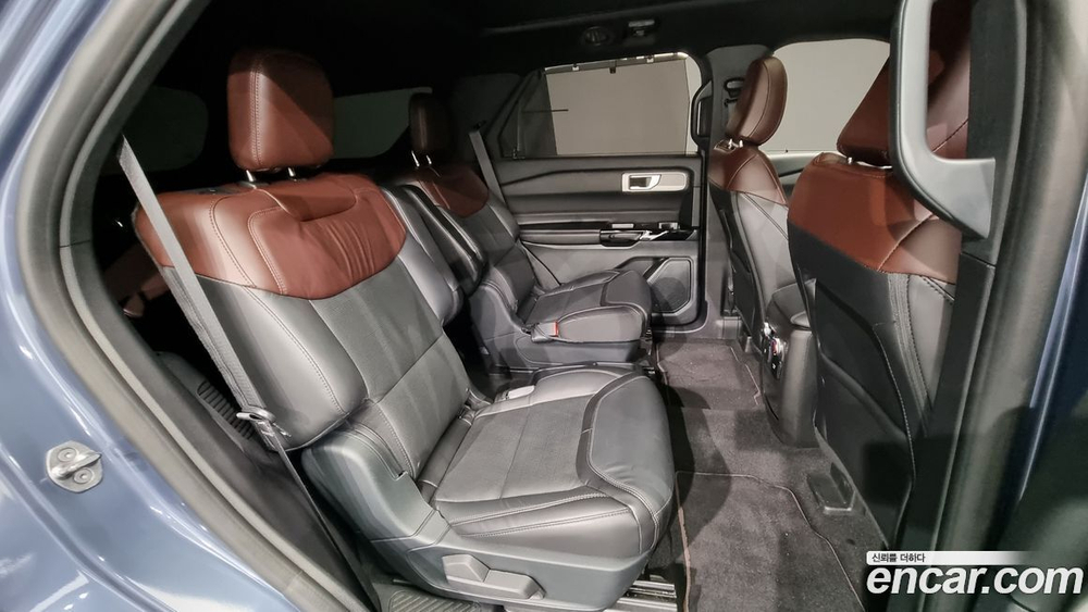 Ford Explorer 6 Generation 3.0 Platinum 4WD (02.2021)