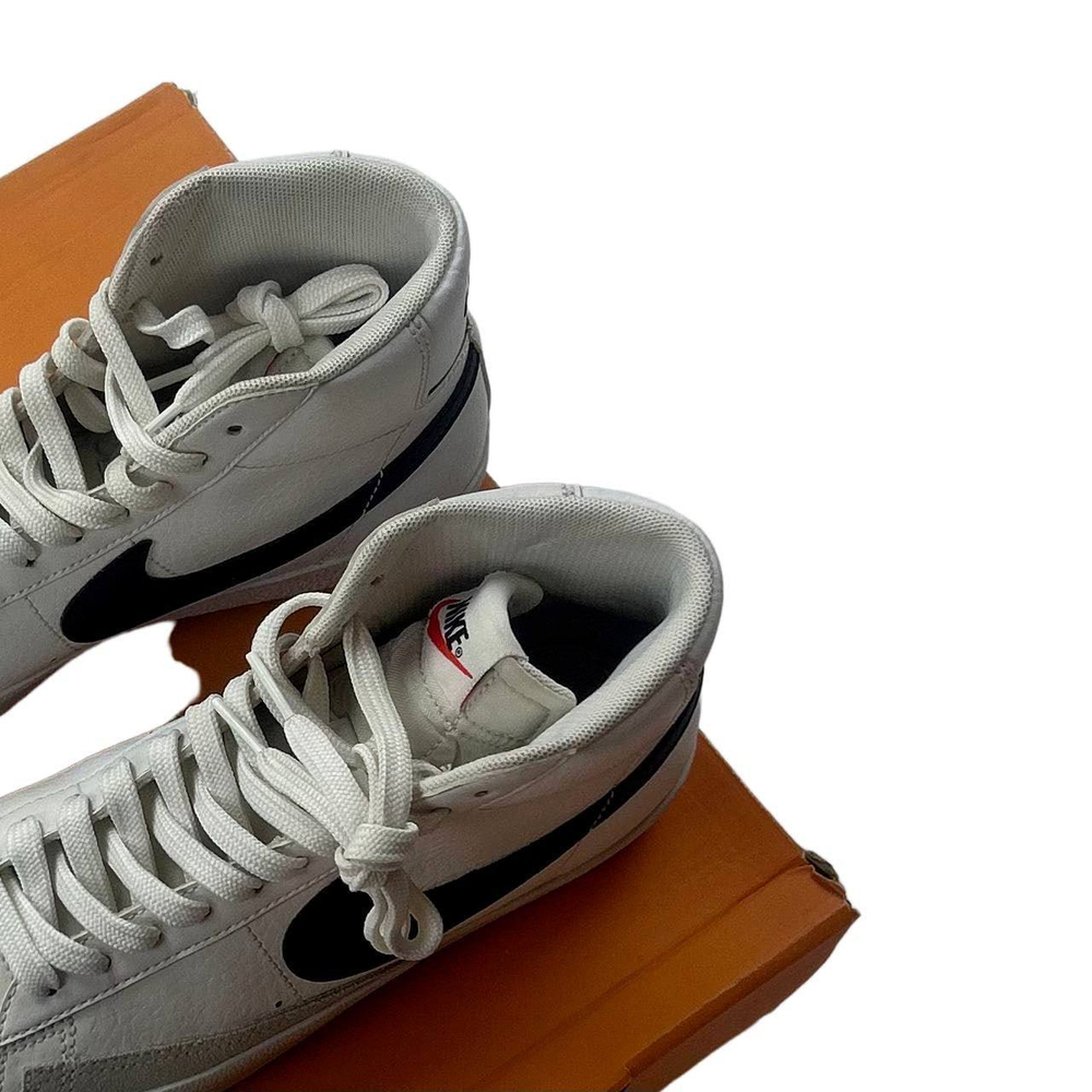 Кроссовки Nike Blazer