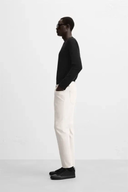 ZARA БАЗОВАЯ ФУТБОЛКА SLIM FIT, ЧЕРНЫЙ