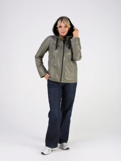 Кожаная куртка демисезонная с капюшоном