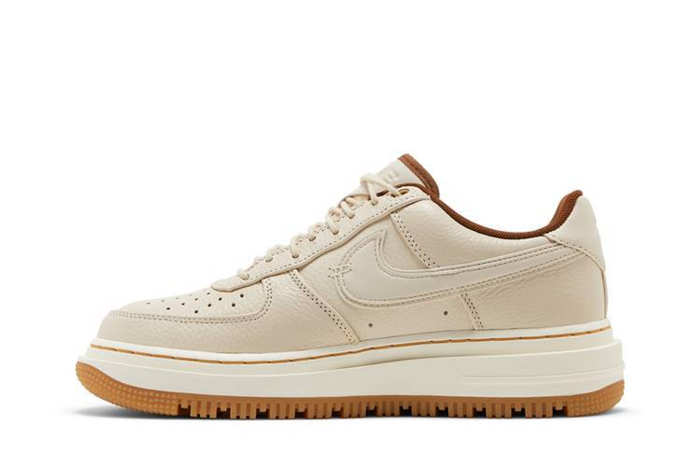 Кроссовки Nike Air Force 1 Luxe "Pecan"
