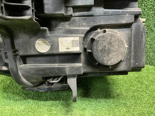 Фара правая Lixiang L7 (2023-н.в.) LED