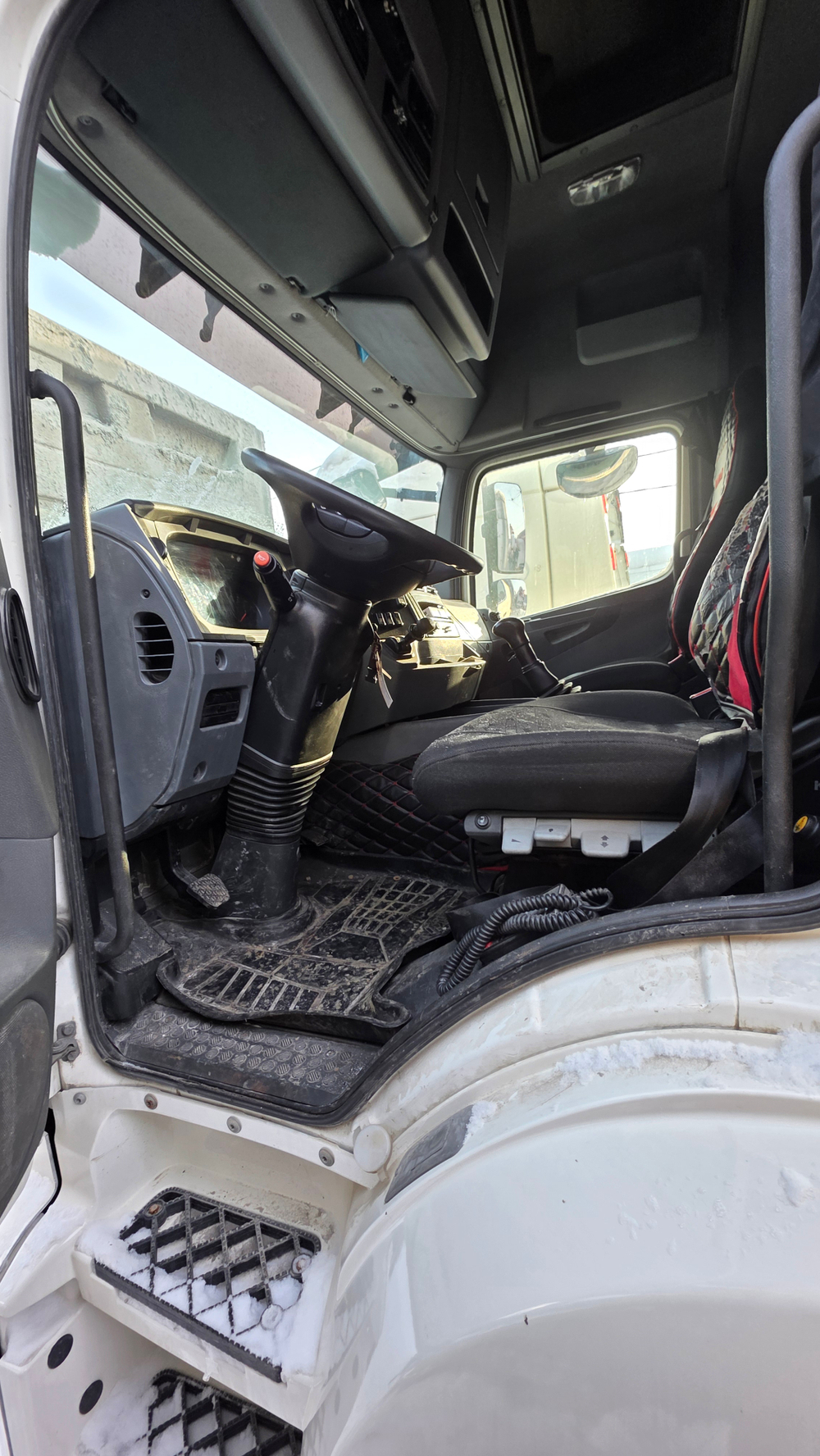 КамАЗ М1840 4x2 Седельный тягач 5490-S5 (Дизельный, 12,0 л, 401 л.с., МТ)