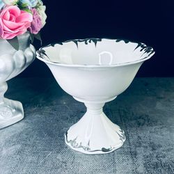 Lenardi 666-393 Фруктовница 22см на ножке ARGENTO в под.уп.(х4)Фарфор