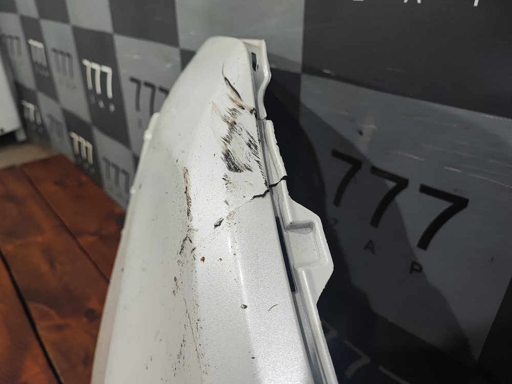 Бампер задний правая часть Toyota RAV4 V (XA50) 18-нв Б/У Оригинал 521610R090