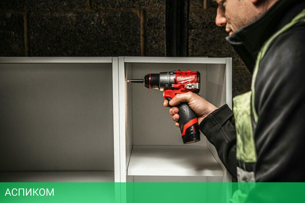 Дрель-шуруповерт Milwaukee M12 FPD2-0 (4933479867)
