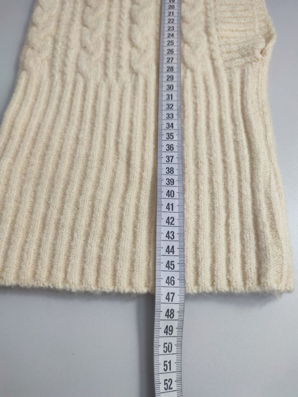 Капор шерстяной практичный