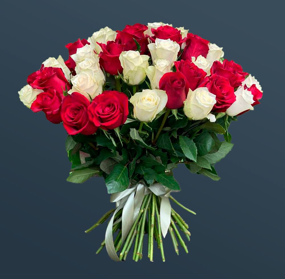 Розы 51 шт