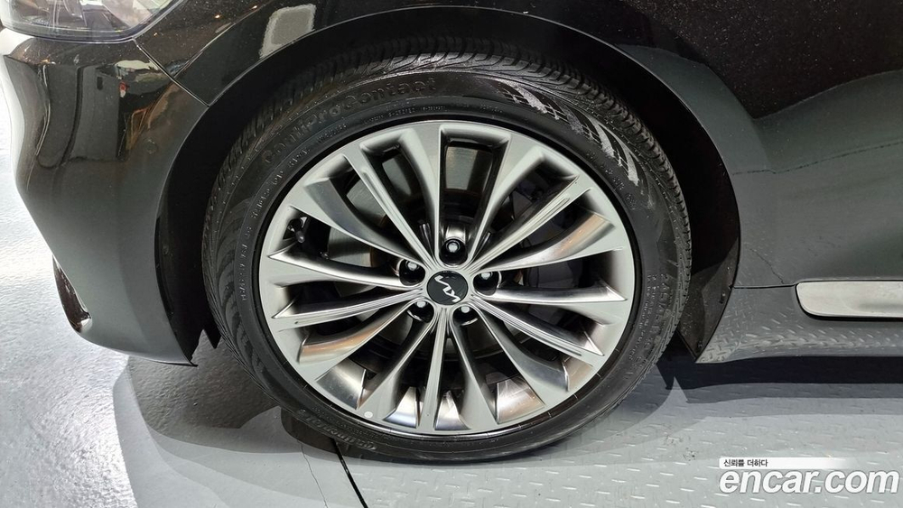Kia The New K9 (Quoris/K900) 2 Generation 3.3 T-GDI AWD (04.2022)