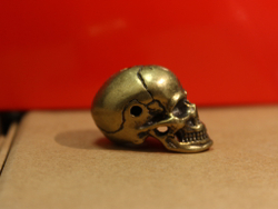 Темлячная бусина "Череп большой", желтый метал