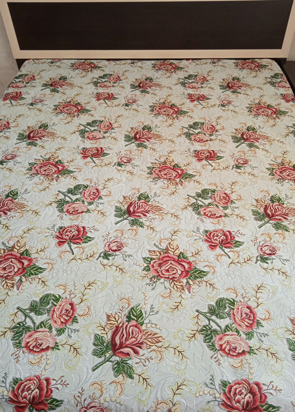 Покрывало гобеленовое Кармен 1,5-спальный (150х200)