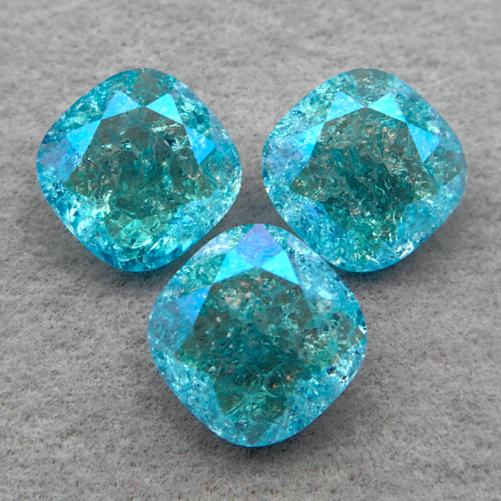 Cushion К9, Turquoise Ice Shimmer