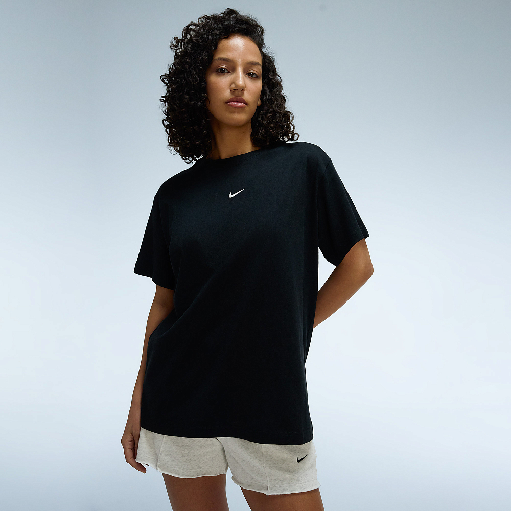 Женская футболка Nike Sportswear Classic Tee