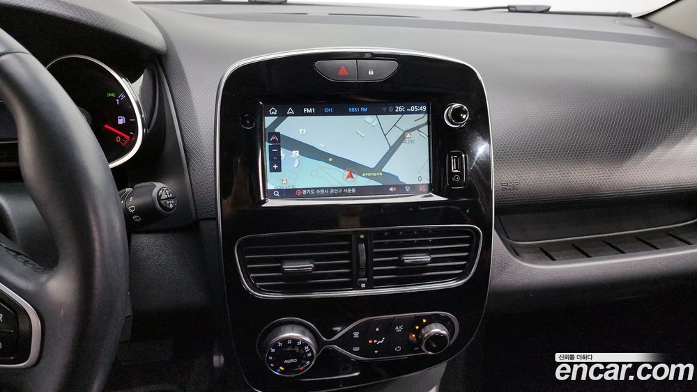 Renault Korea (Samsung) Clio 인텐스 파노라믹 (08.2019)