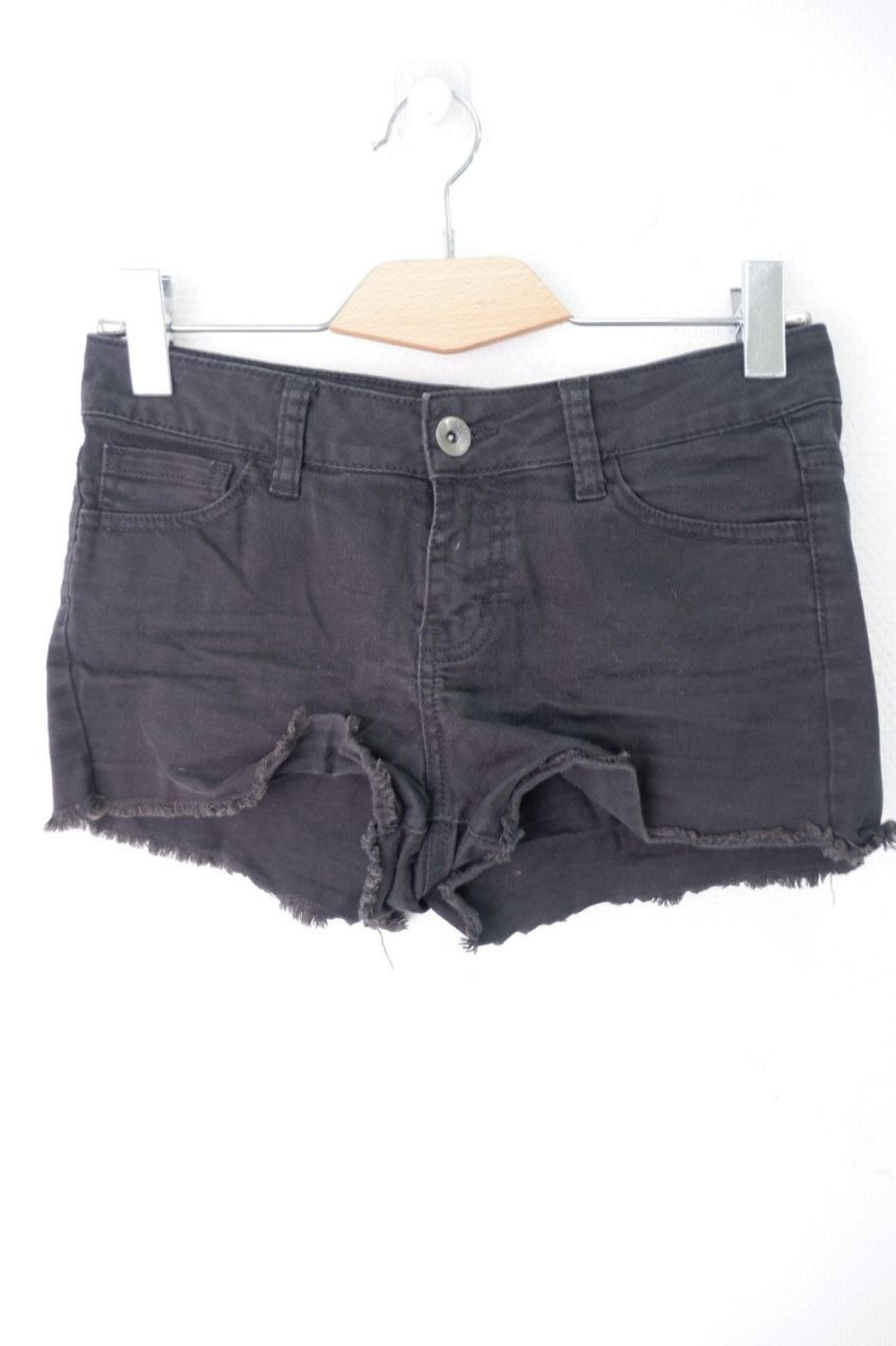 Шорты темные 42 размер