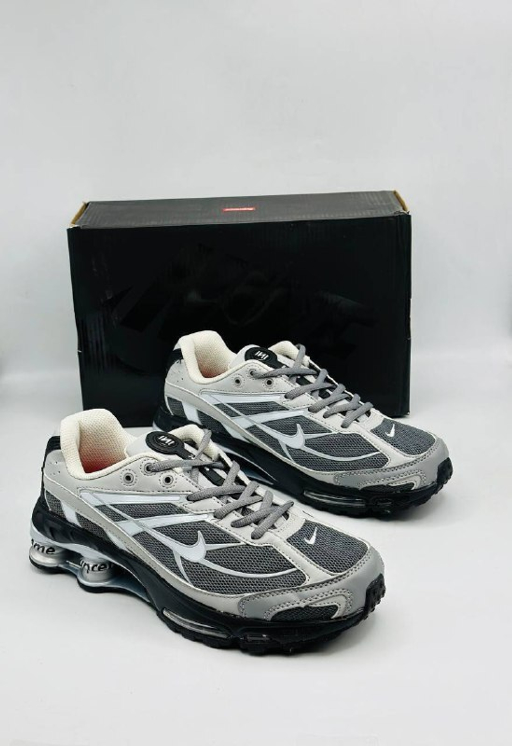 Мужские кроссовки Nike Supreme