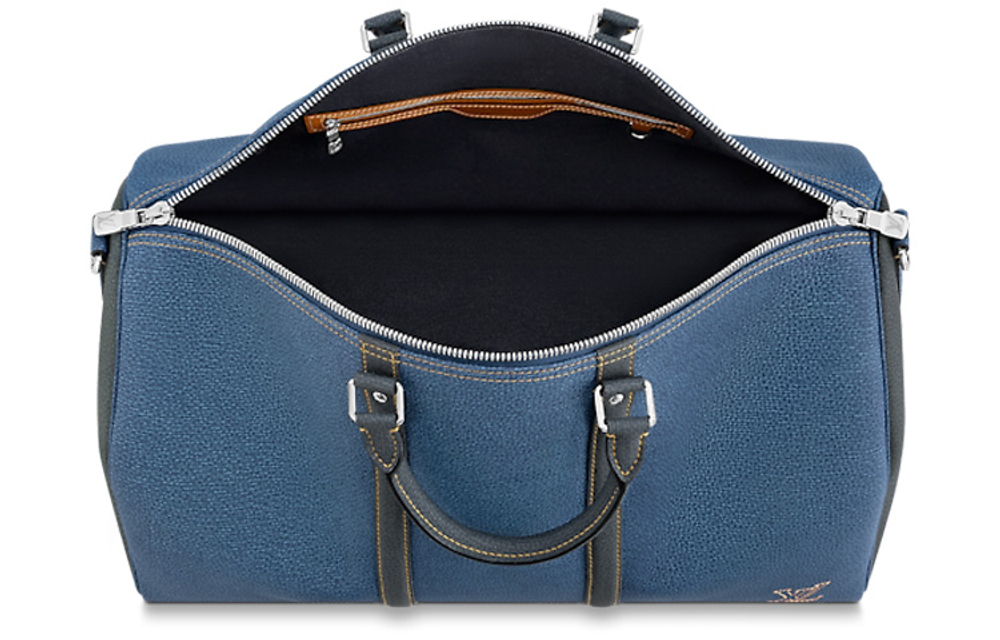 LOUIS VUITTON Keepall Travel Bags
