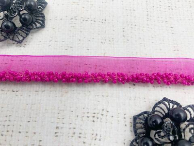 Кант на органзе с бисером, ш. 1 см, бисер ш. 0,5 см, фуксия