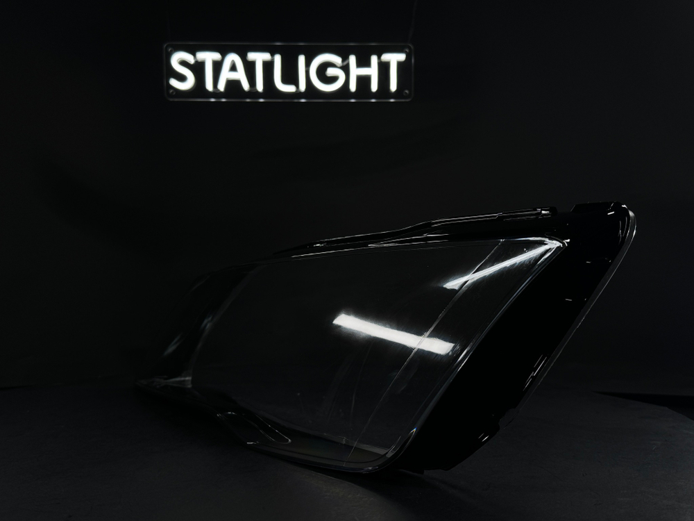 Левое стекло фары AUDI A7 2010-2014