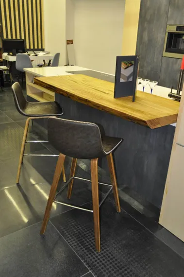 Барный стул Brentwood