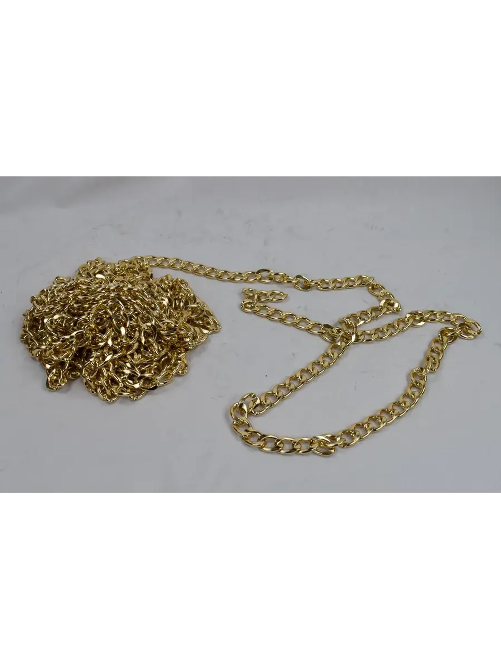 Цепочка бижутерная 10 метров