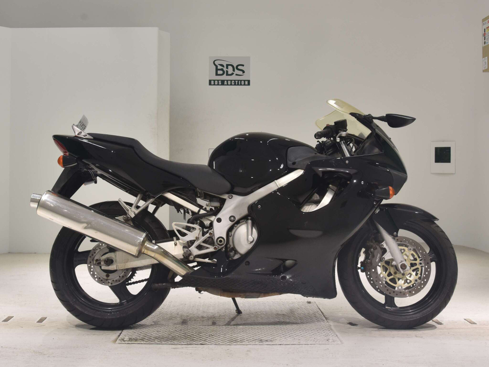 Honda CBR600F 043082