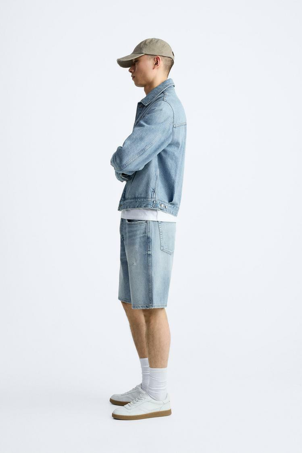 ZARA ШОРТЫ STRAIGHT FIT DENIM, ВЫЦВЕТШИЙ СИНИЙ