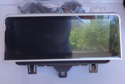 Магнитола Audi Q3 2011-2019 - Carmedia MRW-A8801 монитор 8.8", Android 10, 8Гб+64Гб, SIM-слот, CarPlay