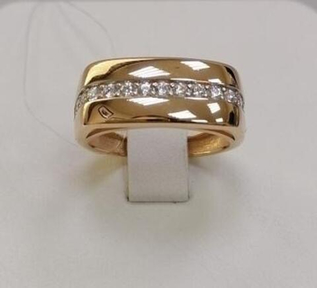 Кольцо из золота с фианитами