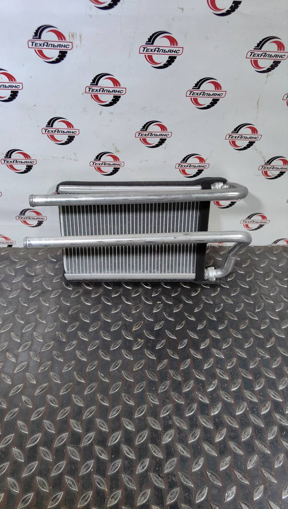 Радиатор отопителя 520-8326