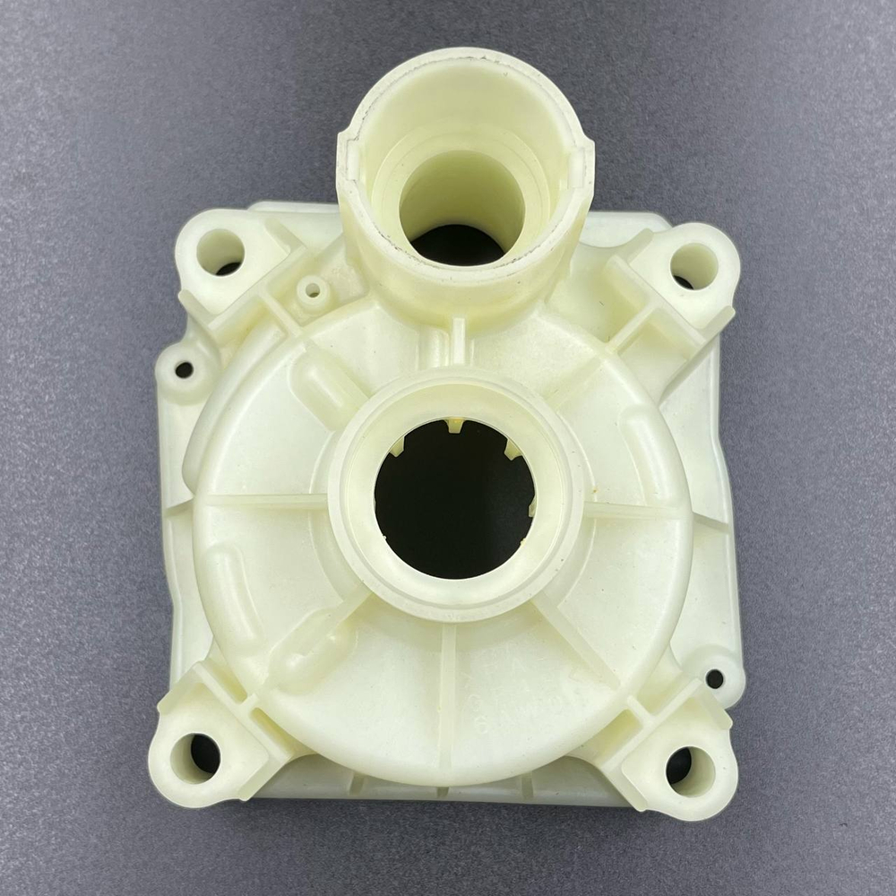 Корпус помпы охлаждения Yamaha F300-350 (Yamaha)