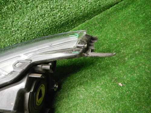 Битая Фара правая Nissan Qashqai J11 (2013-2019) галоген